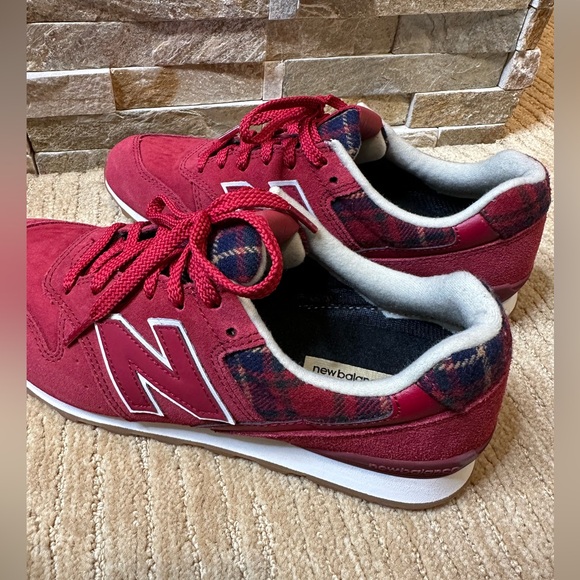 New Balance sneakers - Picture 4 of 6